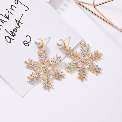 Korean-Japanese Fashion Heart Snowflake Pearl Earrings