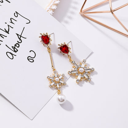 Korean-Japanese Fashion Heart Snowflake Pearl Earrings