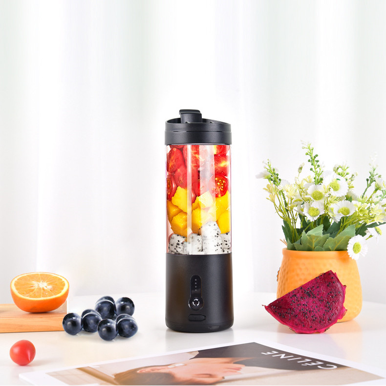Small Portable Mini Rechargeable Juice Cup – USB Blender on the Go