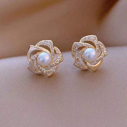 Heart Pearl 925 Silver Needle Earrings with Tassels