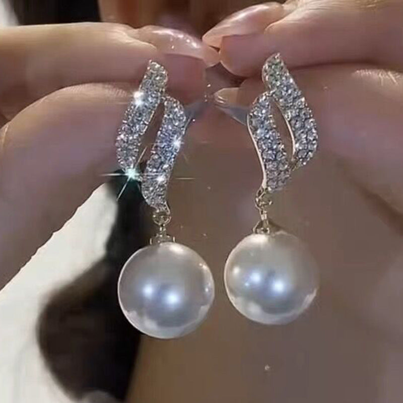 Heart Pearl 925 Silver Needle Earrings with Tassels